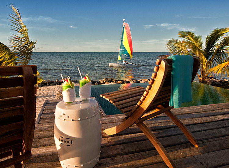 Cayo Espanto Veranda